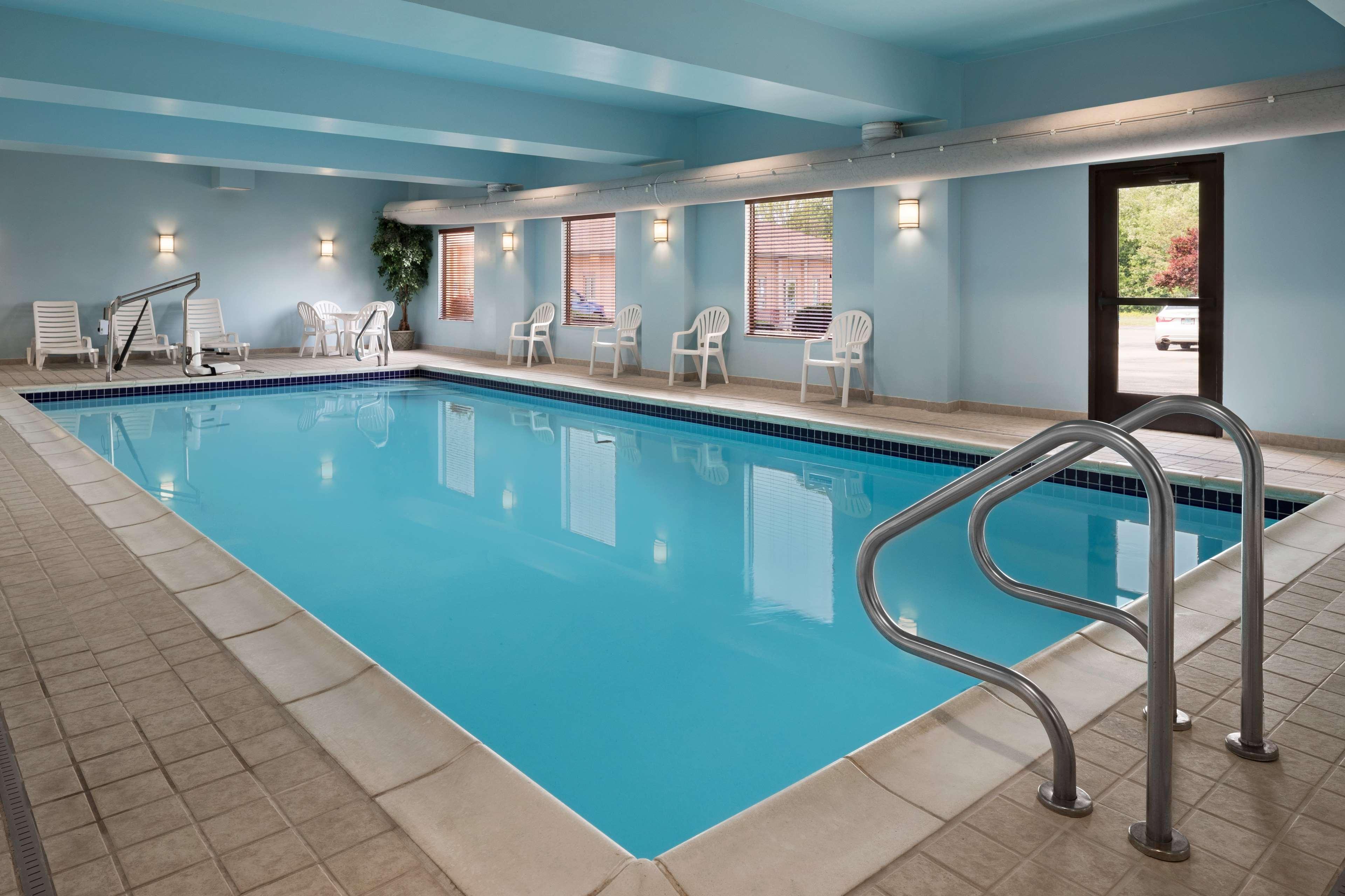 Hampton Inn Belle Vernon Ngoại thất bức ảnh