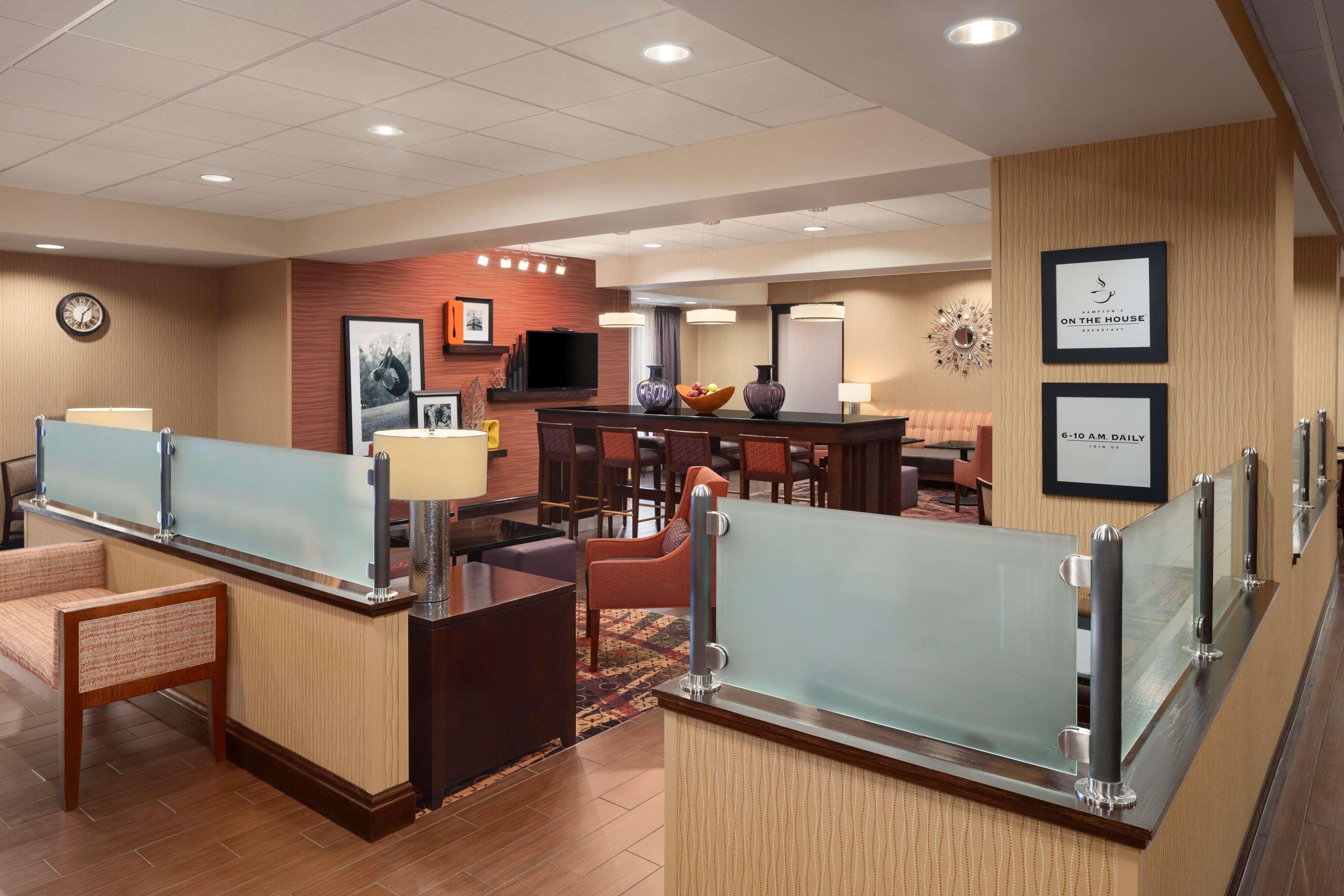 Hampton Inn Belle Vernon Ngoại thất bức ảnh