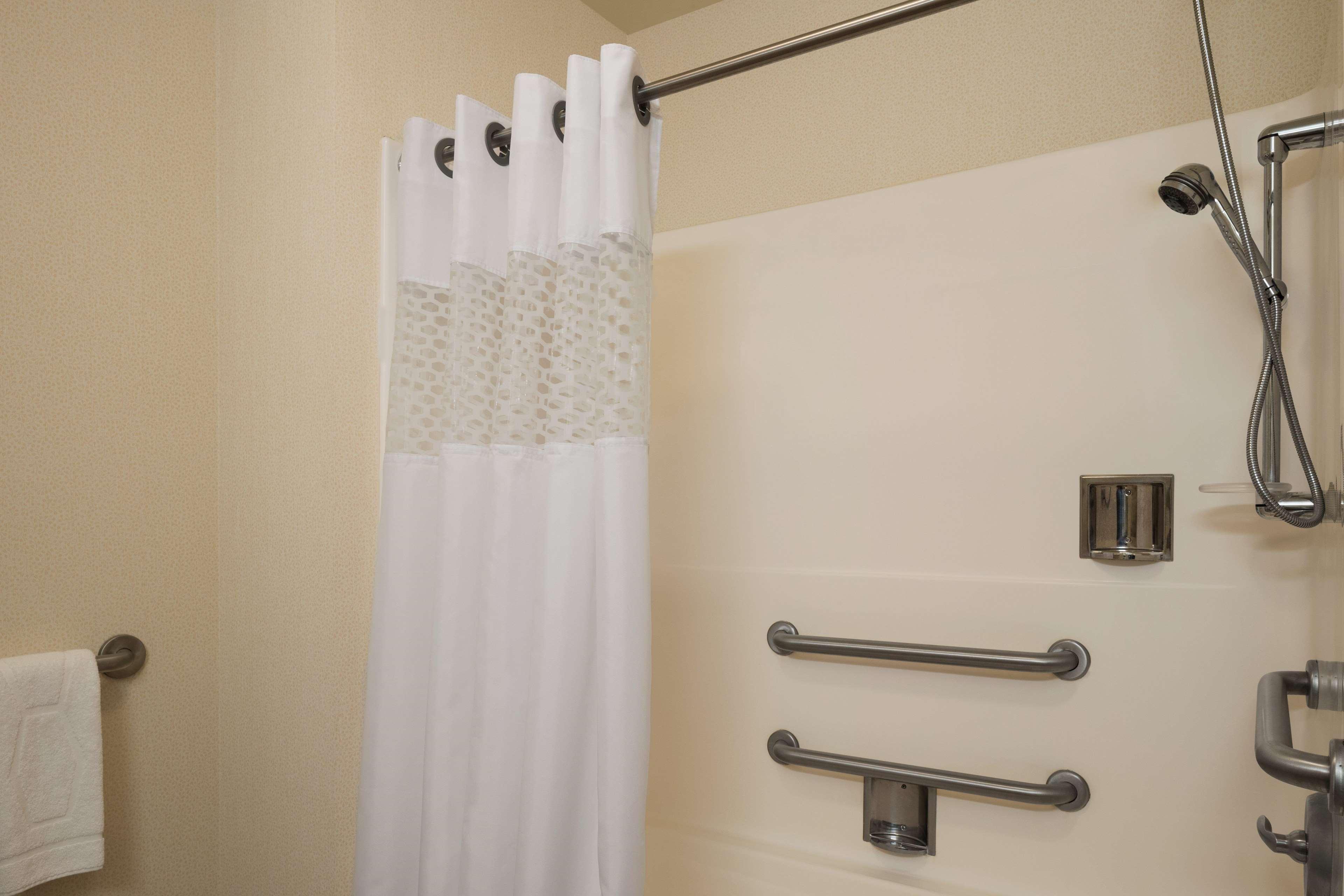 Hampton Inn Belle Vernon Ngoại thất bức ảnh